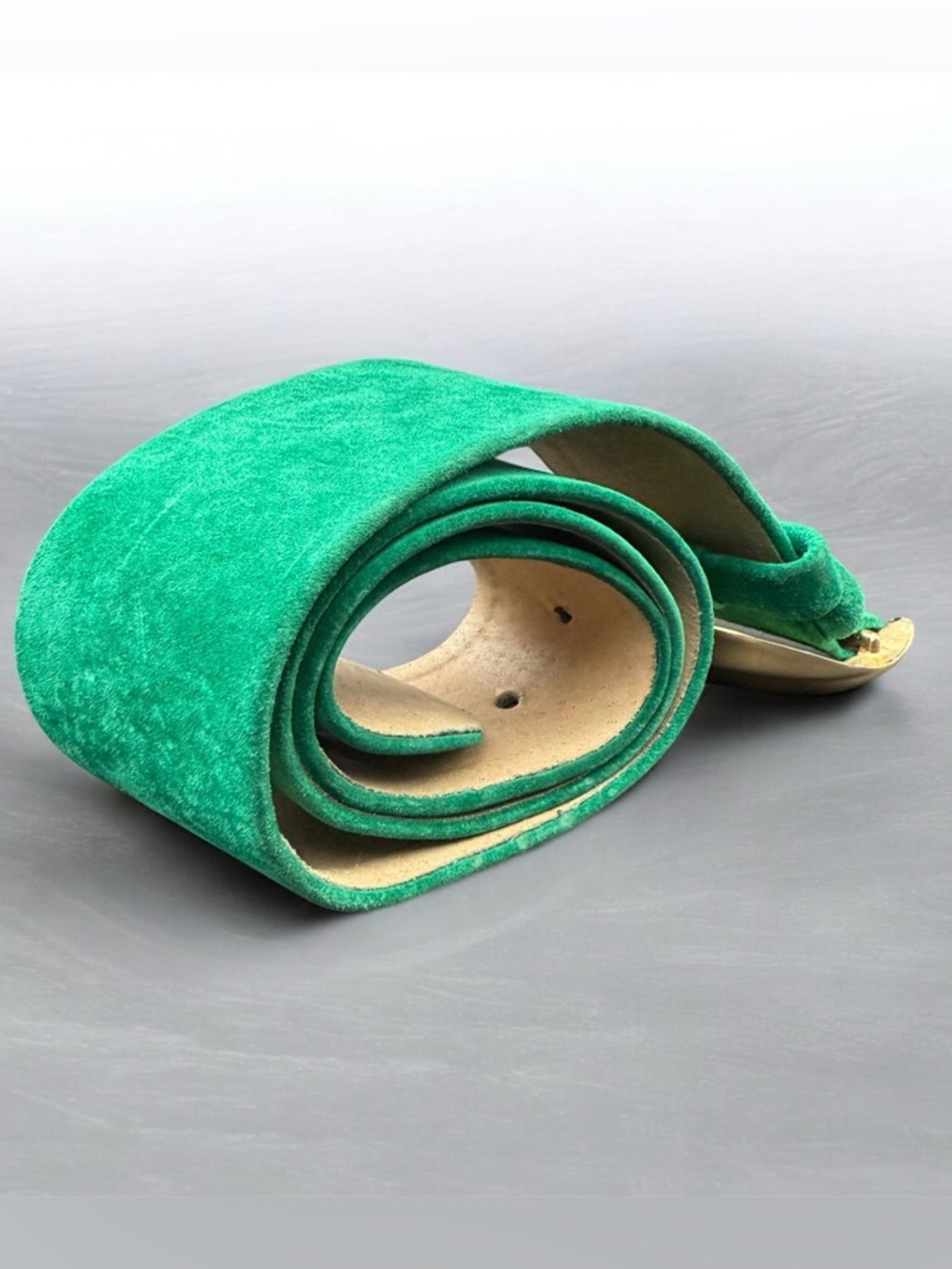 Accessories by Pearl Brass and Suede Wide Belt in Emerald Green - Picture 3 of 10